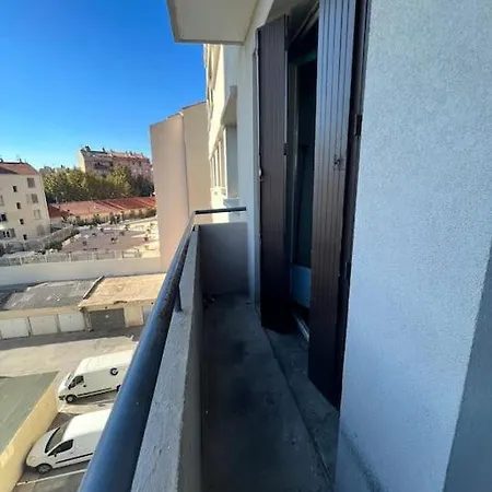 Apartment Climatise Refait A Neuf #16